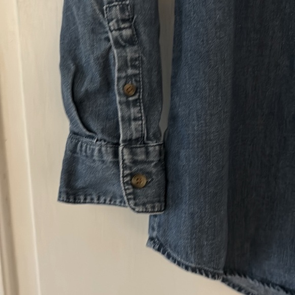 J. Jill Denim Pleated Blouse Size Small Blue Chambray Pintuck Button Down Blouse - Picture 4 of 10